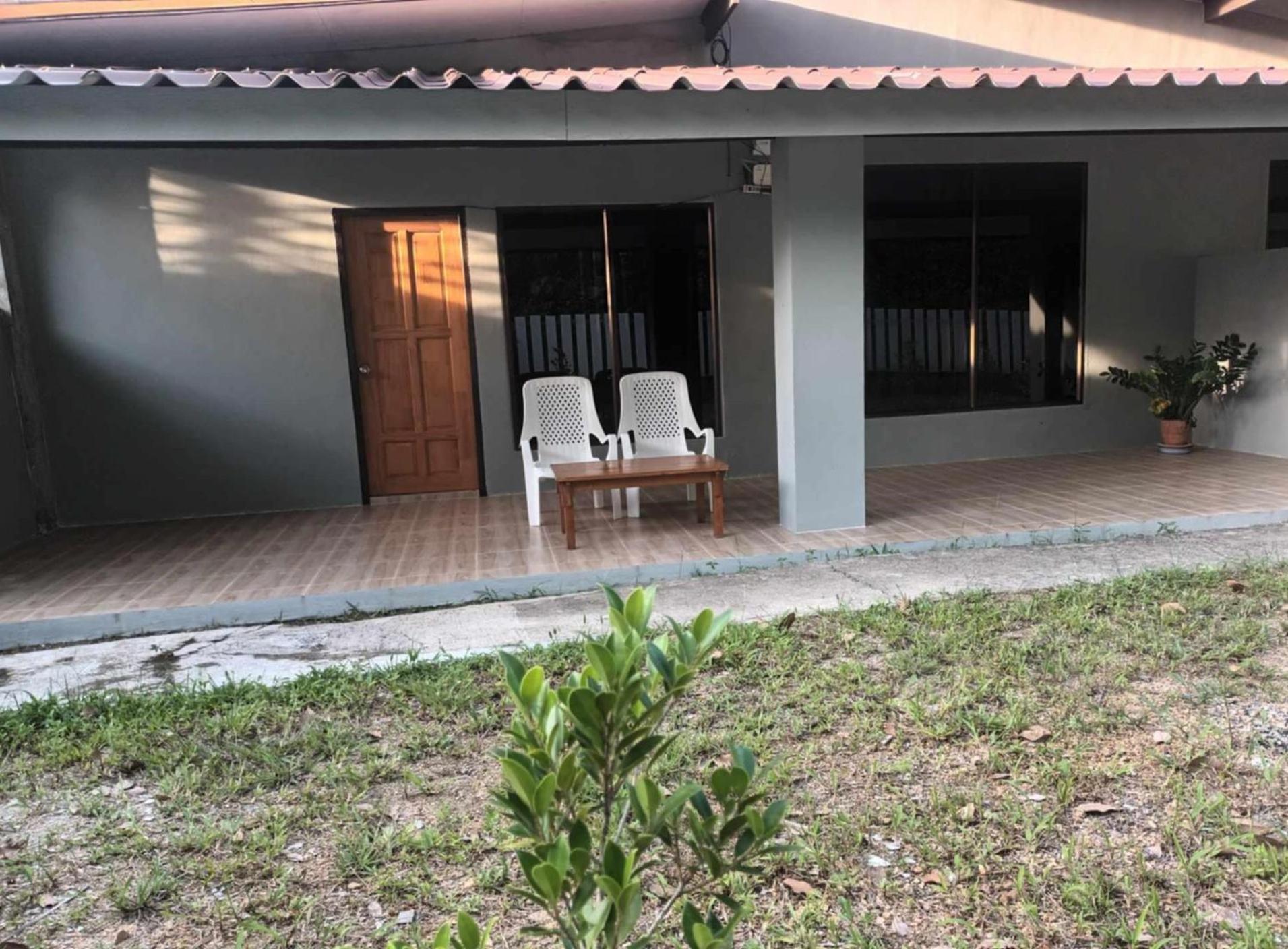 Baanphong Lanta Vila Ko Lanta Exterior foto